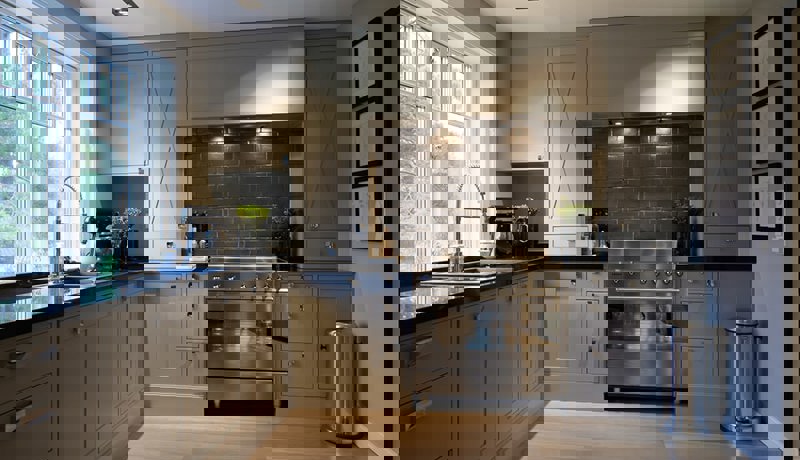 Et moderne kjøkkeninteriør